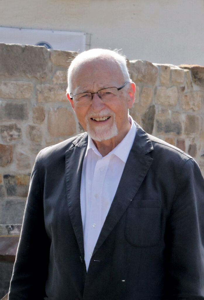 2022 DNK Silberne Halbkugel Herrmann Wessling mit dem „Forum Glas e. V.“